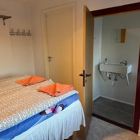 ゲストハウス Holiday Rooms Rudkobing Rudkøbing