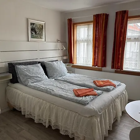 Pensjonat Holiday Rooms Rudkobing 2*