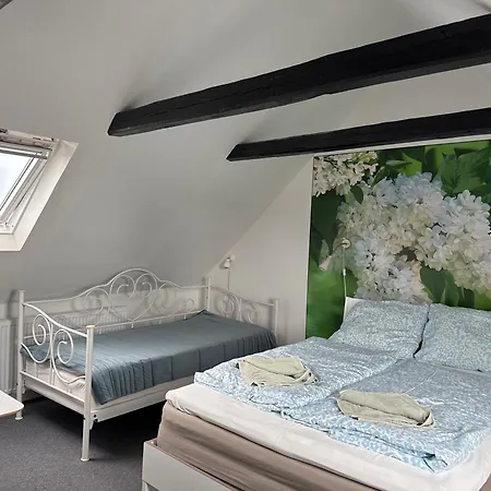 Holiday Rooms Rudkobing ゲストハウス 2*