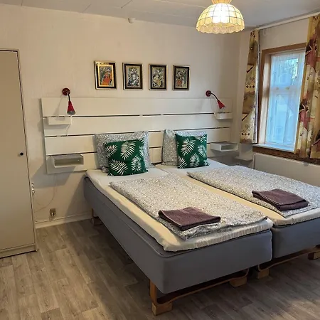 ゲストハウス Holiday Rooms Rudkobing Rudkøbing